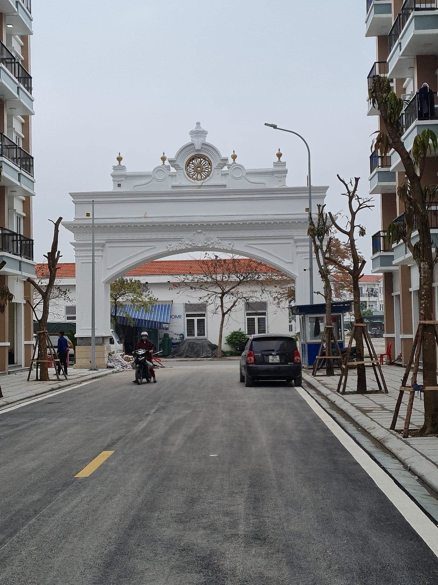 Bán căn hộ tầng 5 khu chung cư mới dự án Hoàng Huy An Đồng.